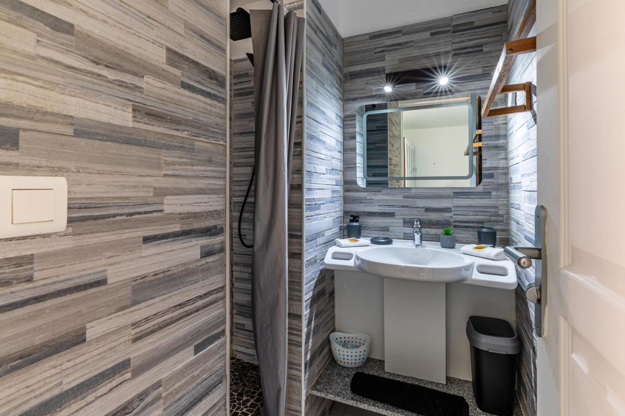Kawan Nid - Tout Confort, Plage A 2 Min A Pied, Piscine, Wifi, Climatisation Grand-Bourg  Екстериор снимка